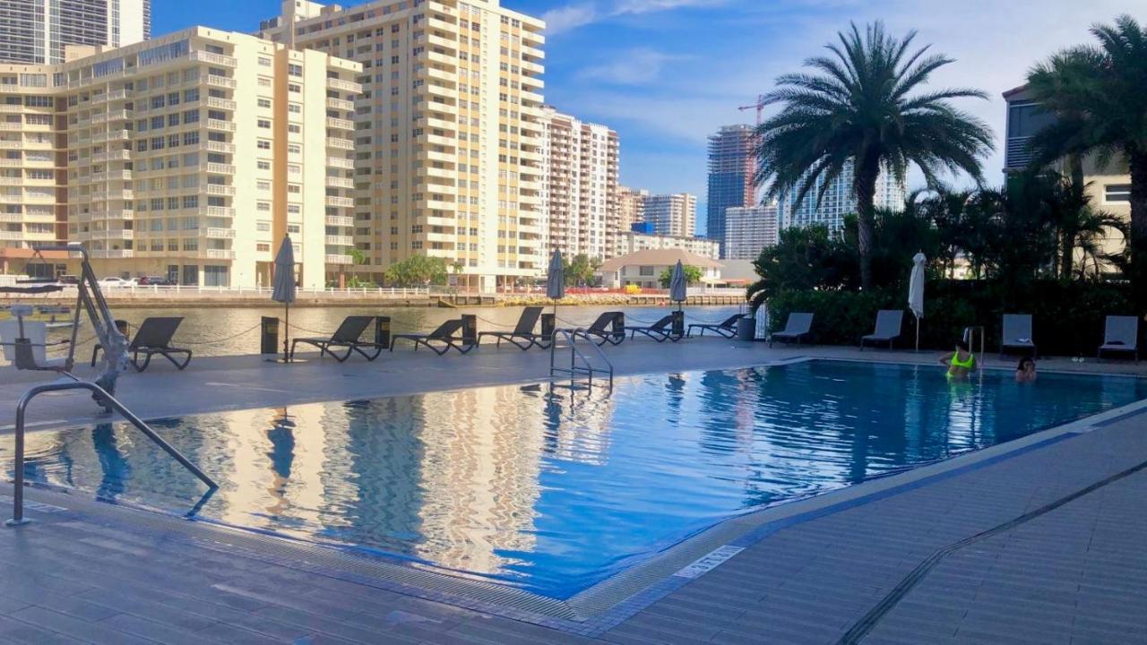 South Ocean Suites Hallandale Beach Eksteriør billede